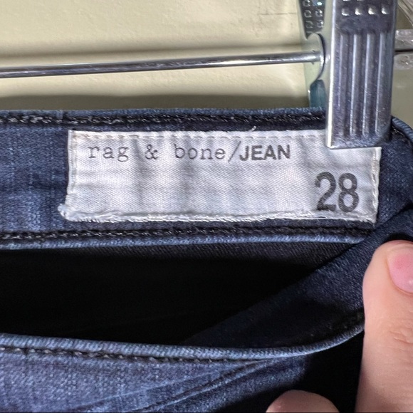 Rag and Bone Legging Jeans Midnight Wash Mid Rise - Picture 5 of 9